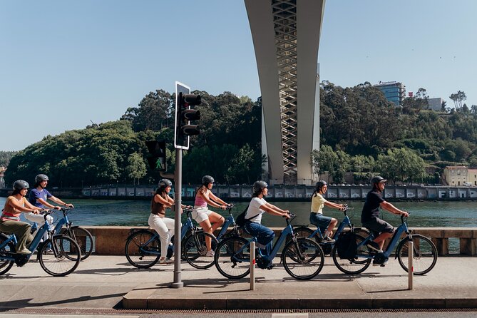 3-Hour Porto Highlights on a Electric Bike Guided Tour - Clérigos Church and Tower: The Ex-Libris Moment You Don’t Need to Enter