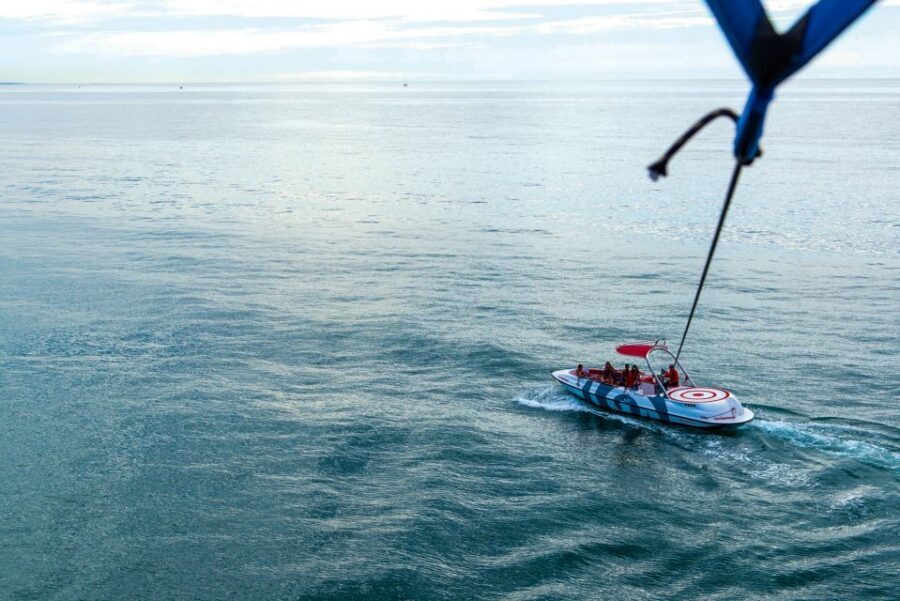Albufeira: Single, Double or Triple Parasailing Tour - Price and value: is $35 worth it, really?