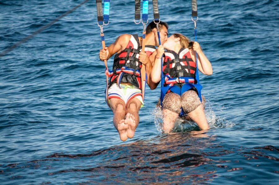 Albufeira: Single, Double or Triple Parasailing Tour - Timing: what “1.5 hours” means on a real day