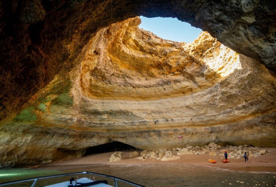 Armação de Pêra: Benagil Caves and Secret Beaches Boat Trip - Price and Value: Why $29 for One Hour Doesn’t Sound Too Good to Be True
