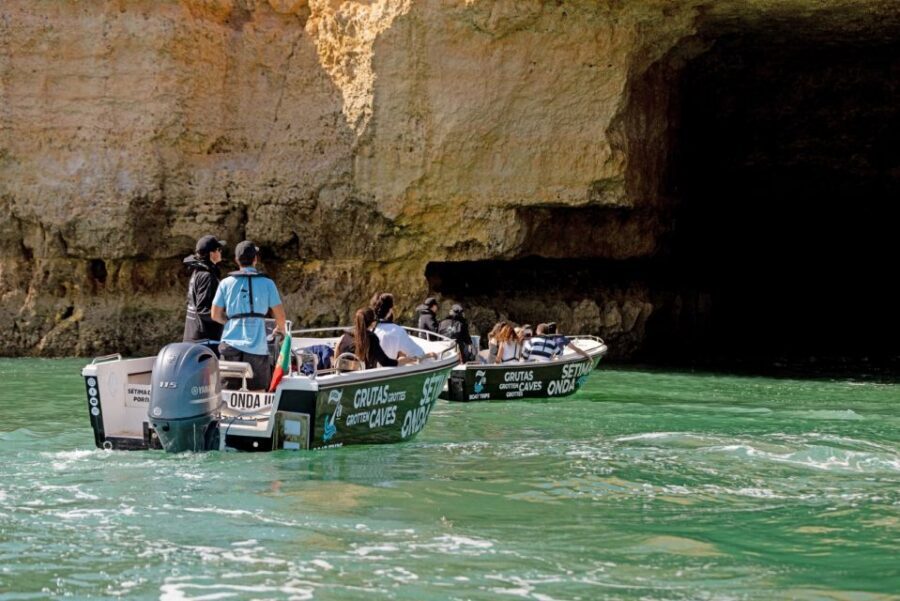 Armação de Pêra: Benagil Caves and Secret Beaches Boat Trip - Weather, Fog, and Timing: When the Day Changes