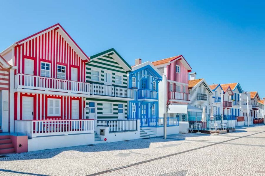 Aveiro: Half-Day Tour from Porto with Optional Cruise - Aveiro and Costa Nova in One 4-Hour Rhythm