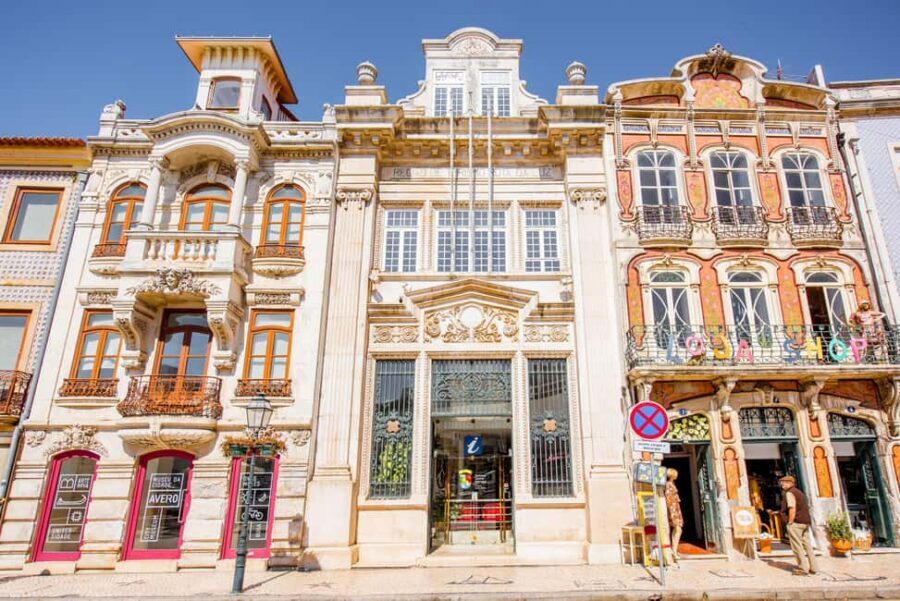 Aveiro: Half-Day Tour from Porto with Optional Cruise - Returning to Porto: Why the Timing Works