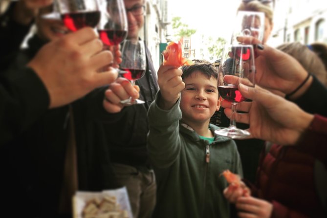 Award-Winning Original Lisbon Food Wine Tour: 19 Curated Tastings - Martim Moniz area: two tastings in a district with layers