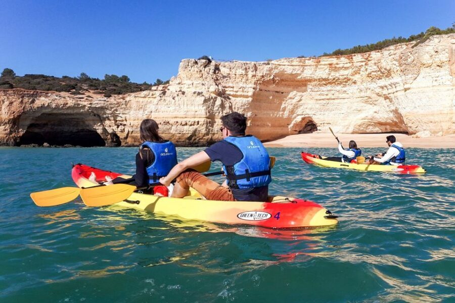 Benagil: Benagil Caves and Secret Spots Guided Kayaking Tour - Meeting point at Benagil Beach: finding your guide fast