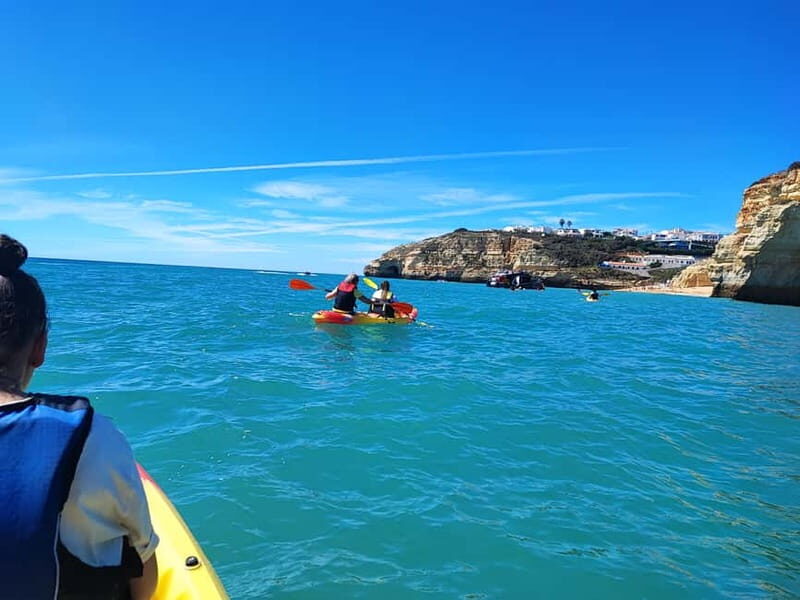 Benagil Cave: Guided Kayak Tour with Caves and Cliffs - The guide experience: Rui, Ibra, Leo, Pedro, David, and José