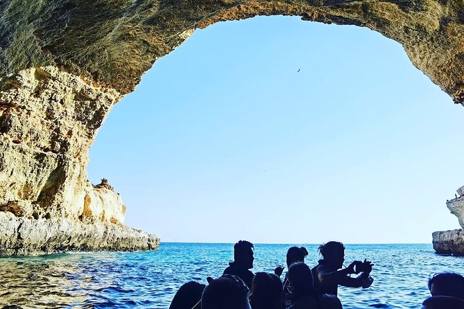 Benagil Caves Tour from Portimao - The cave experience: what you’ll actually see up close