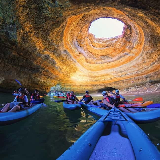 Benagil: Guided Kayak Tour inside caves and Praia da Marinha - Meeting at O Litoral: the real start of your Benagil kayak day