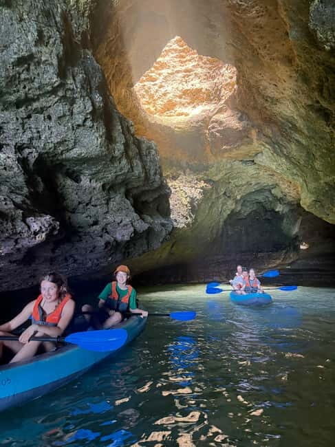 Benagil: Guided Kayak Tour inside caves and Praia da Marinha - Timing and parking: the Algarve reality check for July to September