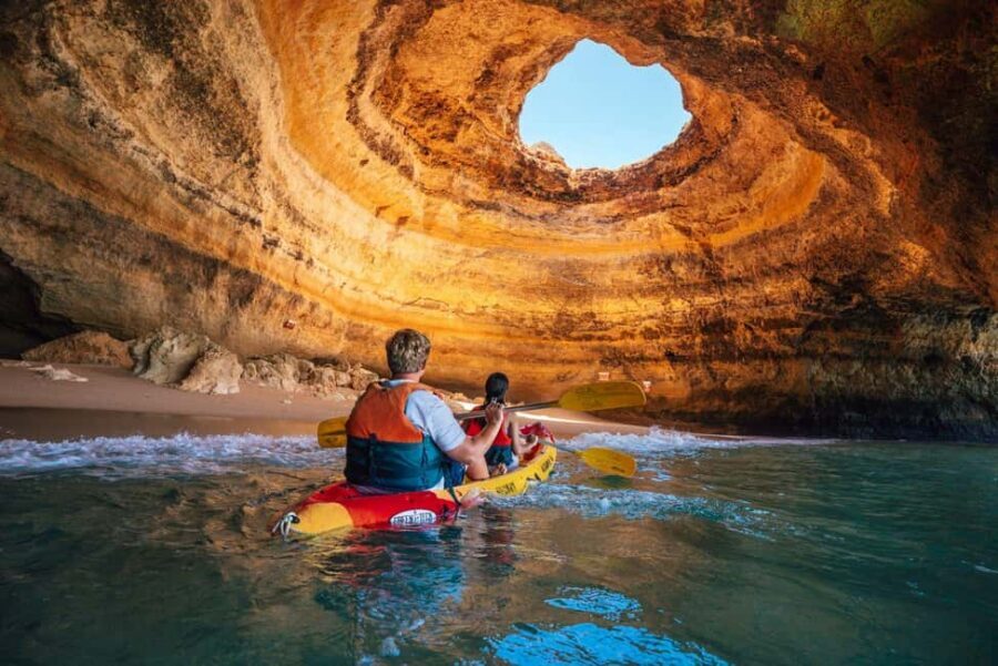 Benagil: Kayaking Tour to the Benagil Cave (Free Shower) - Key things I’d plan around