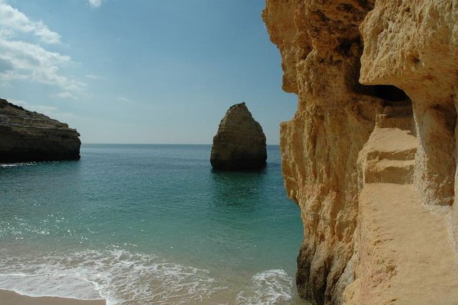 Benagil Long Boat tour (From Carvoeiro to Praia da Marinha) - Algar de Benagil (Benagil Sea Cave): the ceiling eye and tight maneuvers