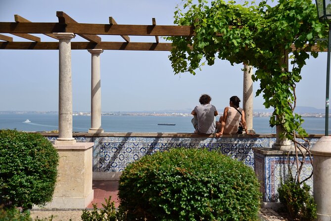 Best of Lisbon Small-Group Guided Walking Tour - Rossio Central Station and Largo do Carmo: engineering and revolution nearby