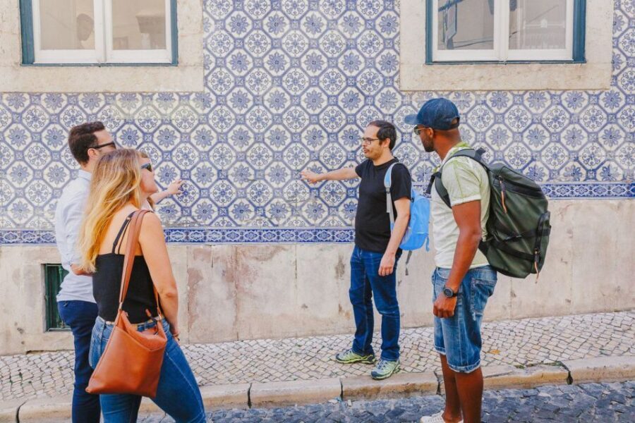 Best of Lisbon Walking Tour: Rossio, Chiado & Alfama - Pastel de nata and local snack timing that keeps the walk enjoyable
