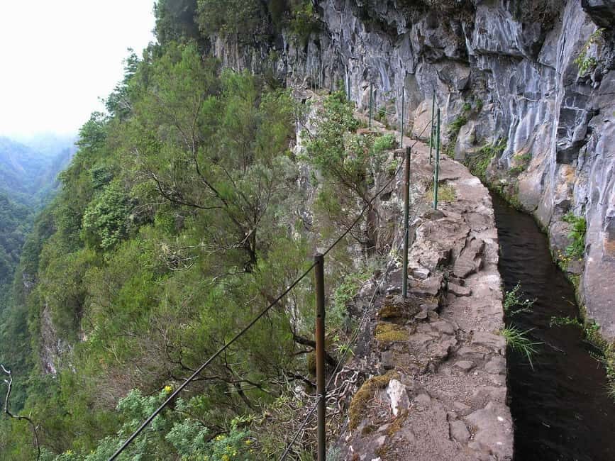 Caldeirão Verde: Levada Caldeirao Verde Hiking Transfer - Levada walking plus waterfalls: the sights happen all day
