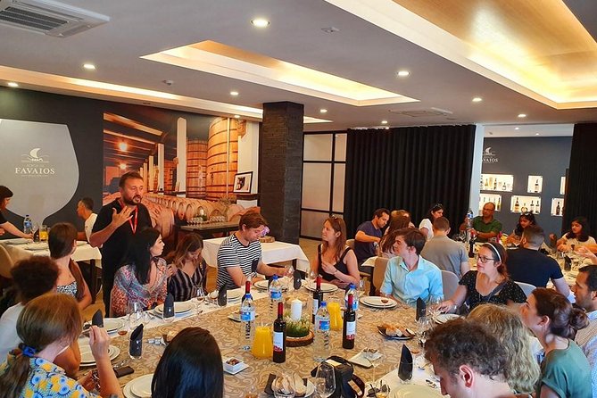 Complete Douro Valley Wine Tour with Lunch, Wine Tastings and River Cruise - Where the day starts in Porto (and how pickup works)