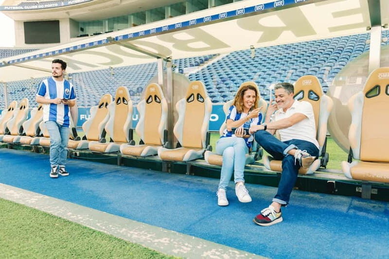 FC Porto: Museum & Tour - Getting to Estádio do Dragão: easy metro access and a clear meeting point
