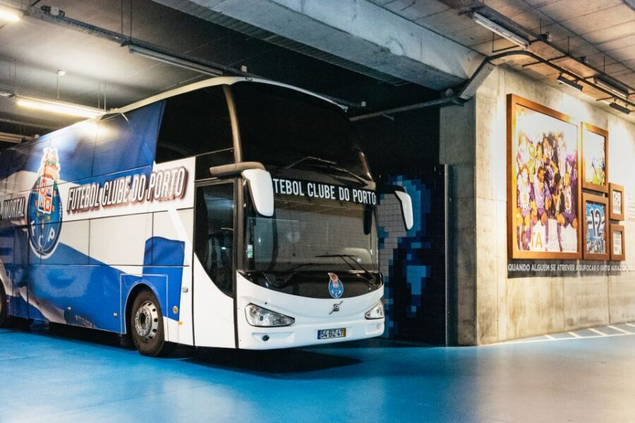 FC Porto: Museum & Tour - The stadium tour route: pitch views, press rooms, and the presidential box