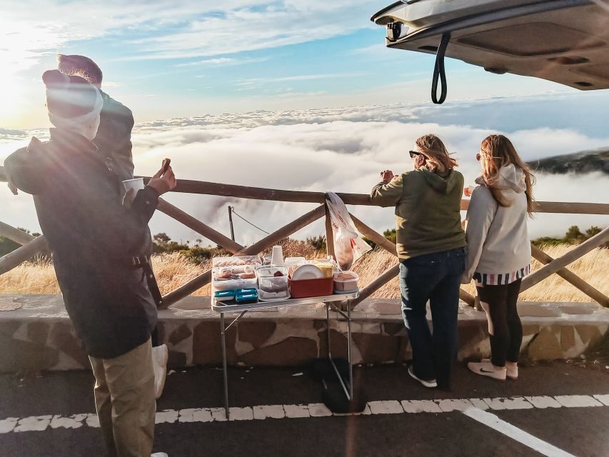 From Funchal: Pico Arieiro Sunrise with Optional Breakfast - Should You Book Charismatic Mountain Tours for Pico Arieiro Sunrise?