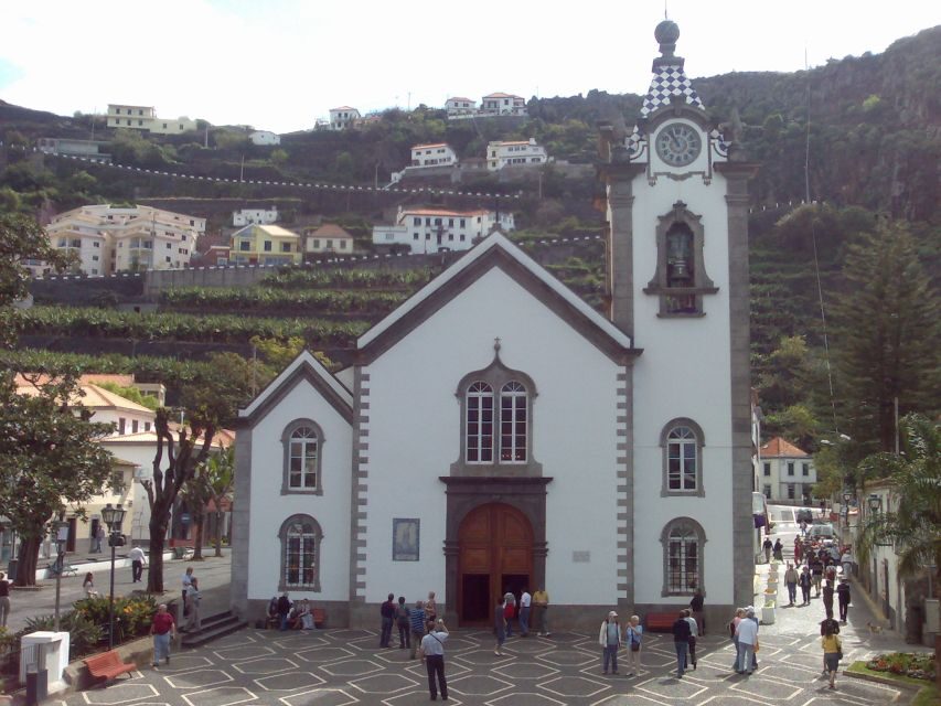 From Funchal: West Madeira Waterfalls and Fanal Forest Tour - Véu da Noiva Viewpoint and Encumeada Pass Panoramas