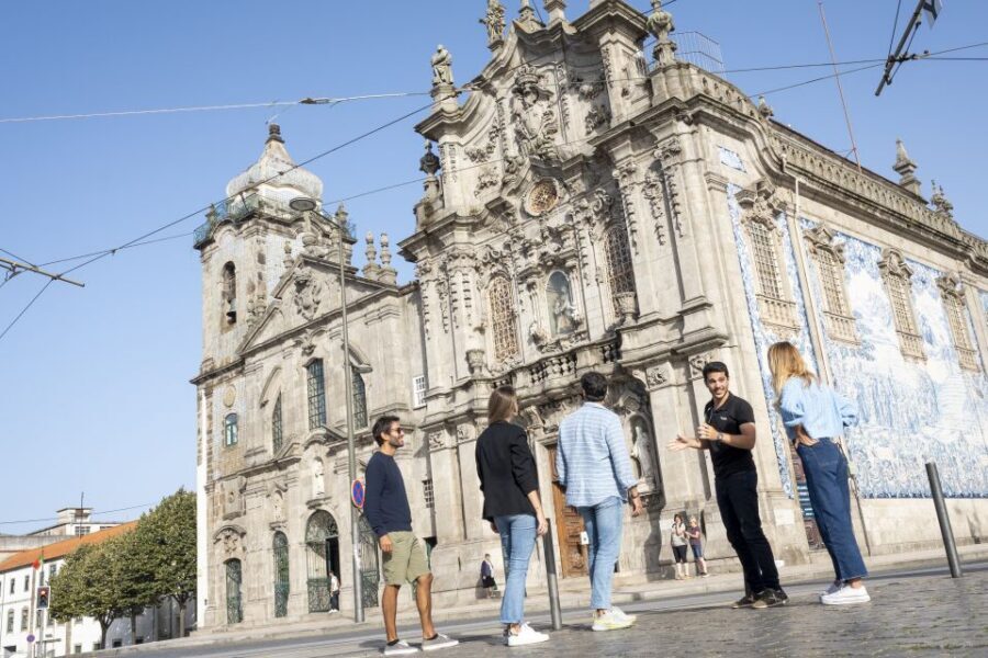 From Lisbon: Day Trip to Porto, Óbidos, and Nazaré - Food and drink: where you have freedom and where you don’t