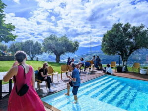 From Porto: 2 Wine Regions, Farm-to-Table Lunch & Boat - Morning in Vinho Verde: Brunch or Lunch with Regional Flavor