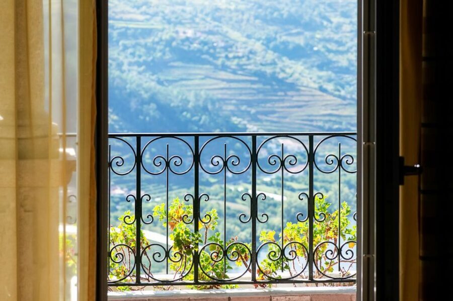 From Porto: Douro Valley w/ Boat Tour, Wine Tasting & Lunch - Getting around: pickup timing, comfort, and what to watch for