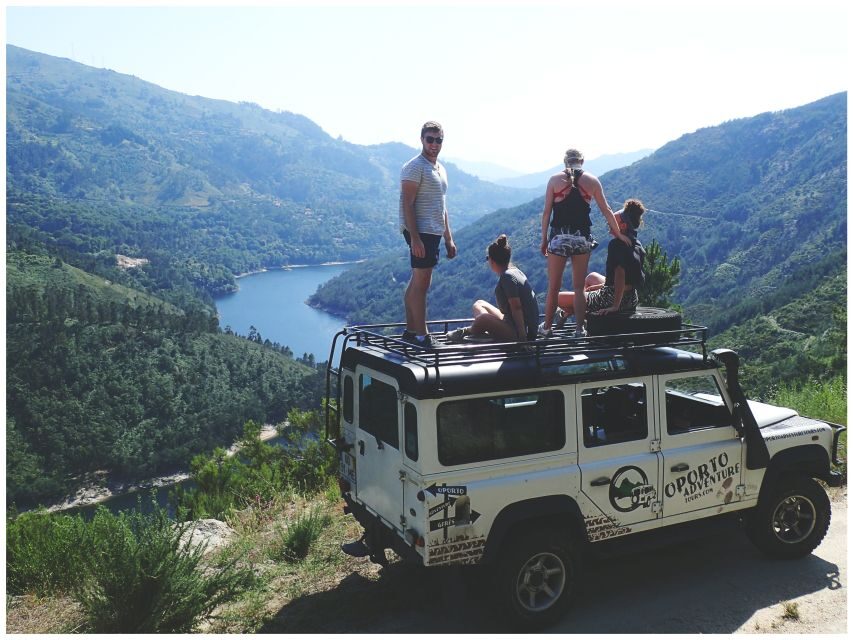 From Porto: Peneda-Gerês National Park Tour with Lunch - From Porto pickup to Peneda-Gerês: that vintage Land Rover rhythm