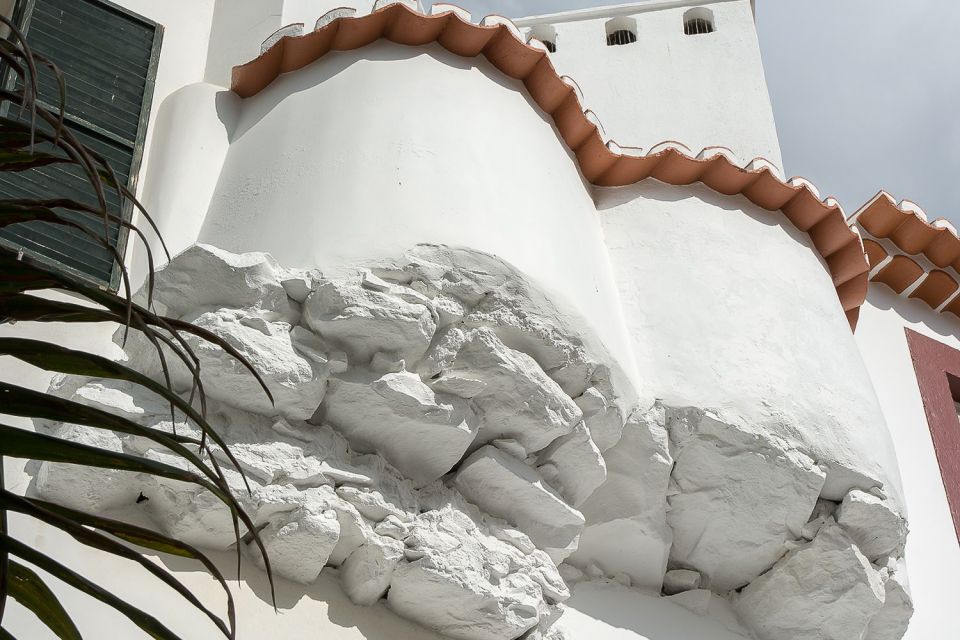 Funchal: Old Town Walking Tour - Jesuits’ Church and back to the Jesuits’ College: the tour’s circle closes