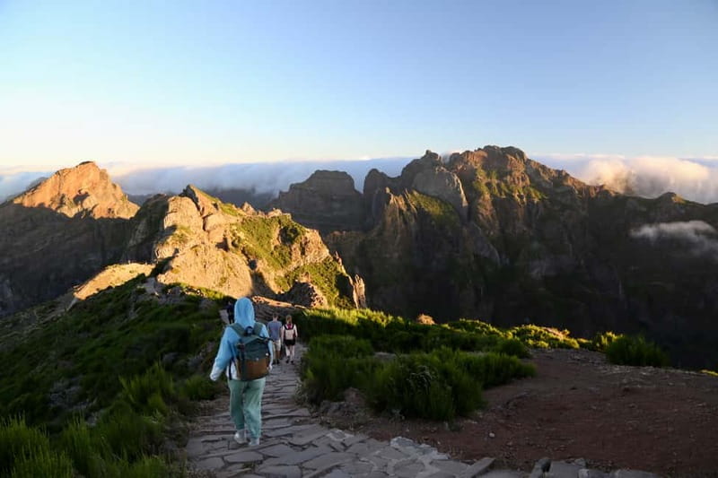 Funchal: Pico do Arieiro & Pico Ruivo Hiking Transfer - Reaching Achada do Teixeira: the finish that tests knees more than you expect