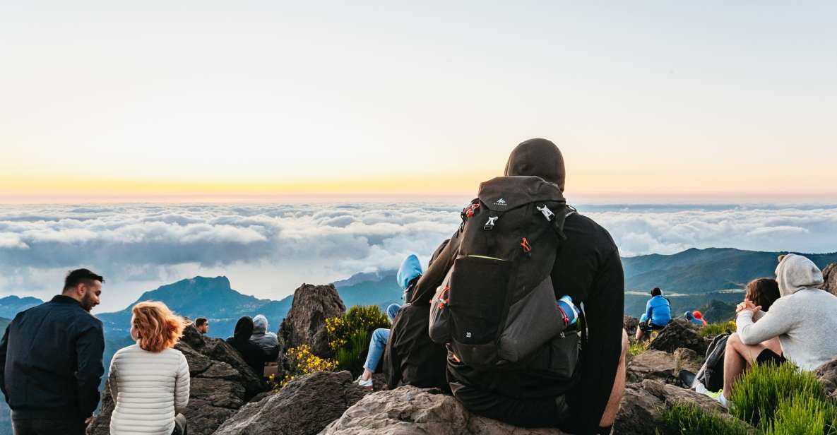 Funchal: Pico do Arieiro Sunrise Hiking Transfer - Sunrise plans: timing windows, crowds, and what to do if PR sections change