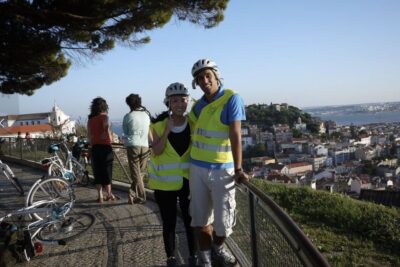 Lisbon: 7 Hills Half-Day Electric Bike Tour - Where the tour starts: Alfama meeting point and your first minutes on the bike