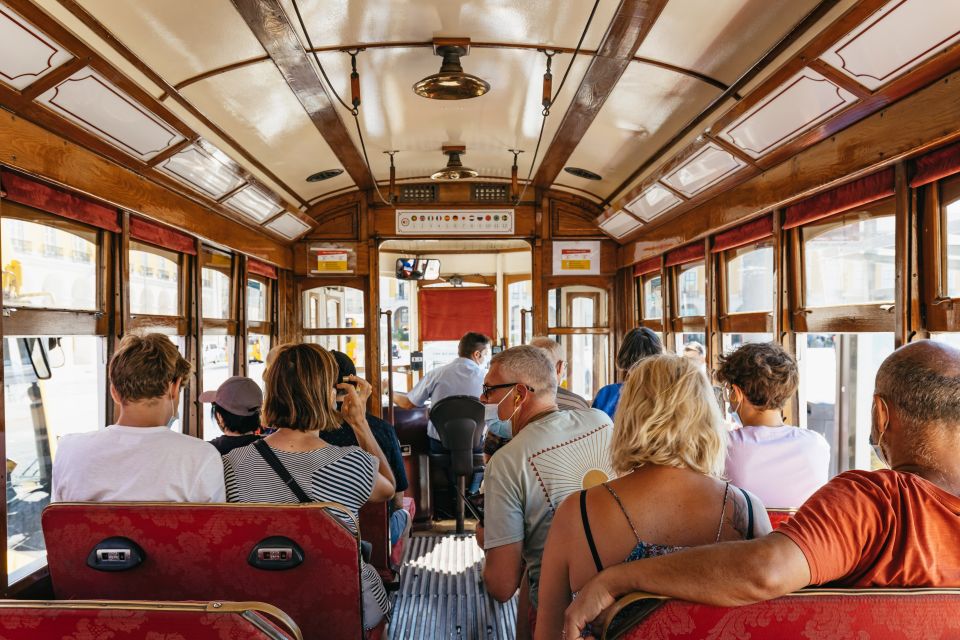 Lisbon: 72/96-Hour Hop-On Hop-Off Bus, Tram & Boat Ticket - Hills Tramcar from Praça do Comércio: a classic route, organized
