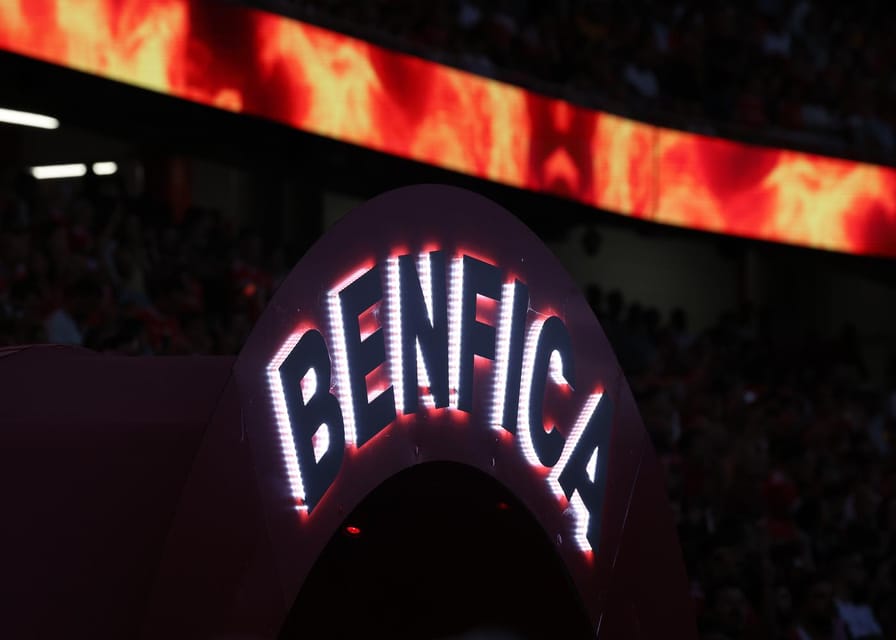 Lisbon: Benfica Luz Stadium Tour with Souvenir Scarf - Self-Guided Season (July–September) and How the Pace Changes