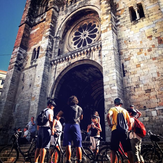 Lisbon: City Highlights and Viewpoints E-Bike Tour - Hitting Lisbon’s hills without turning it into a workout