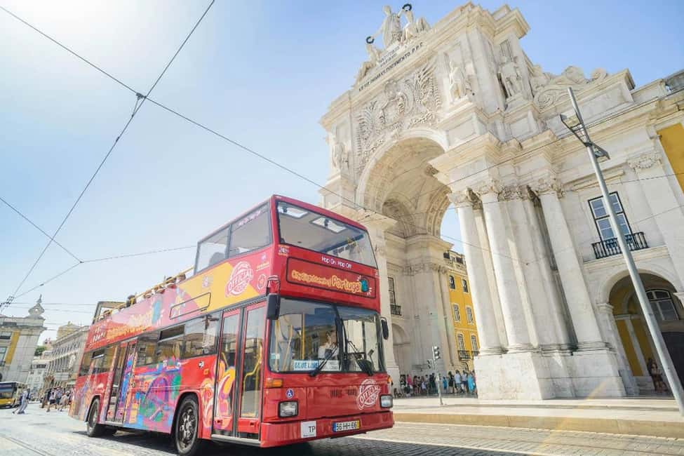 Lisbon: City Sightseeing Hop-On Hop-Off Bus Tour - Green Route: narrow streets, Castelo de São Jorge, and viewpoint hunting