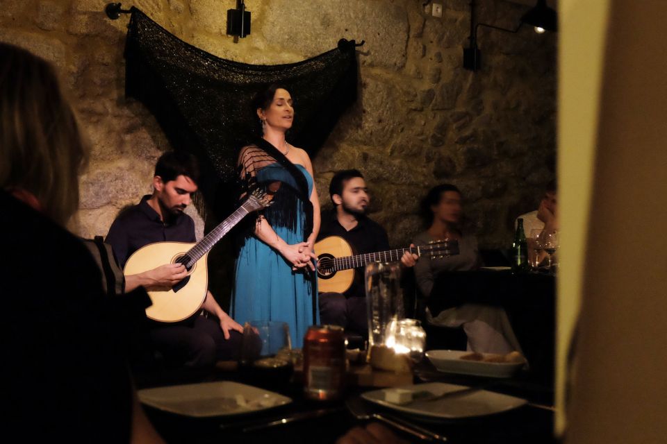 Lisbon: Fado Show and Portuguese Dinner - Before dinner: the guided history that changes how you hear the songs