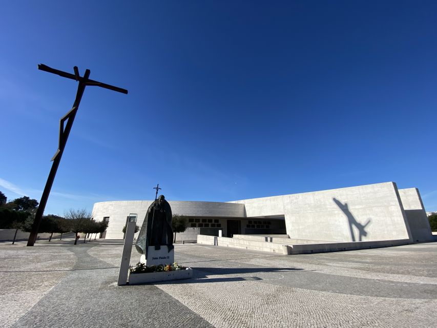 Lisbon: Fátima, Batalha, Nazaré & Obidos Small-Group Tour - What $48 Buys You (and Why It’s Actually Good Value)