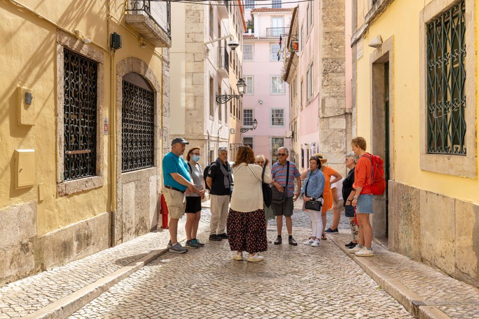 Lisbon: History, Stories and Lifestyle Walking Tour - São Roque Church: tiles, gold, and Jesuit storytelling