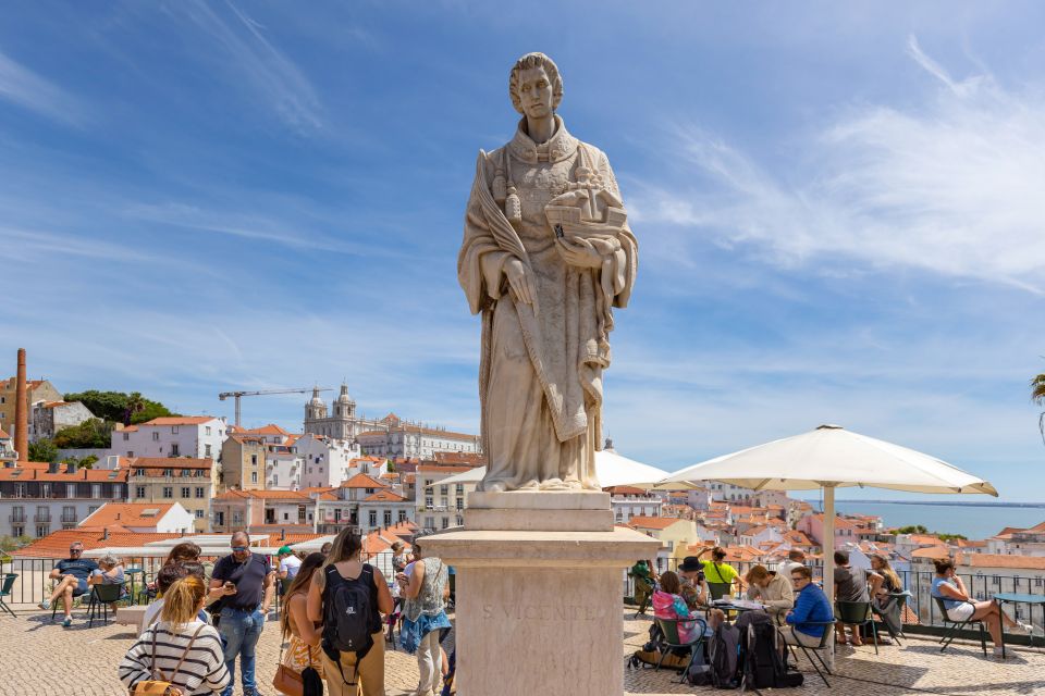 Lisbon: History, Stories and Lifestyle Walking Tour - Portas do Sol to Alfama: Monastery, National Pantheon, and old-street navigation