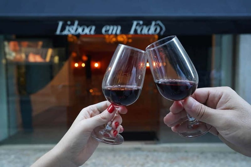 Lisbon: Live Fado Show with Port Wine at Lisboa em Fado - Port Wine or Juice: A Small Touch That Sets the Mood