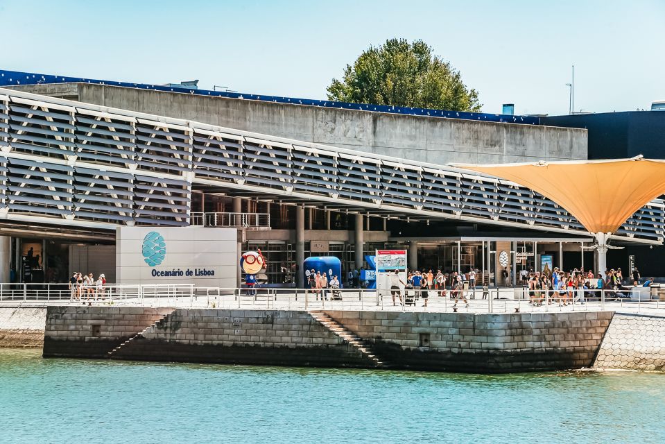 Lisbon: Oceanário de Lisboa Entrance Ticket - Temporary exhibitions: extra value without extra ticket