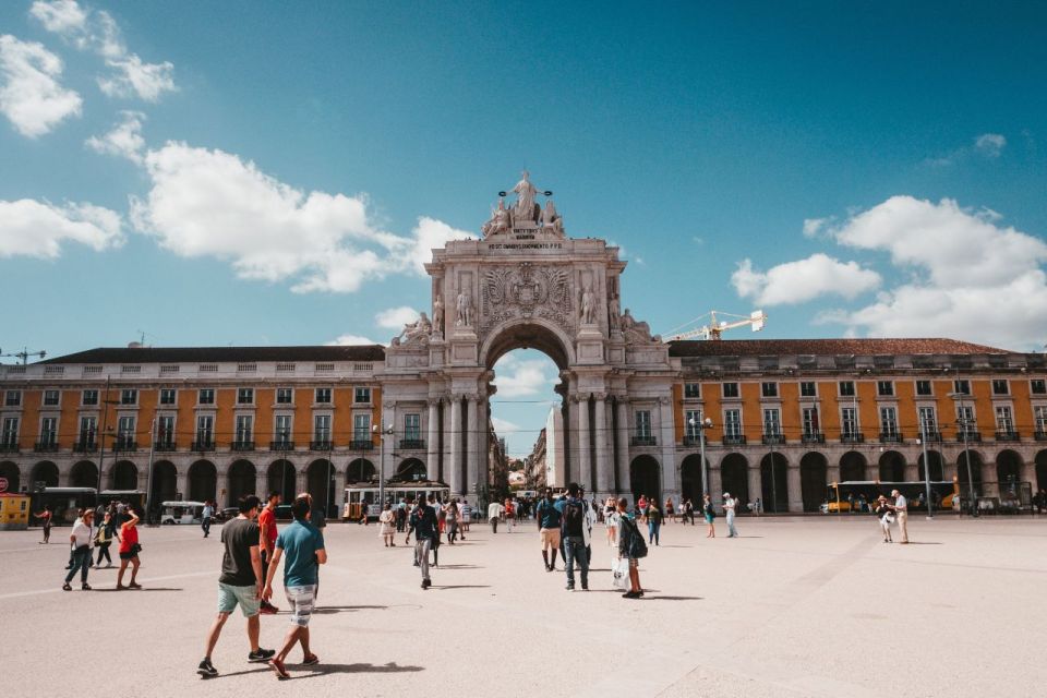 Lisbon: Private City Tour by Eco Tuk Tuk - Key things to know before you book