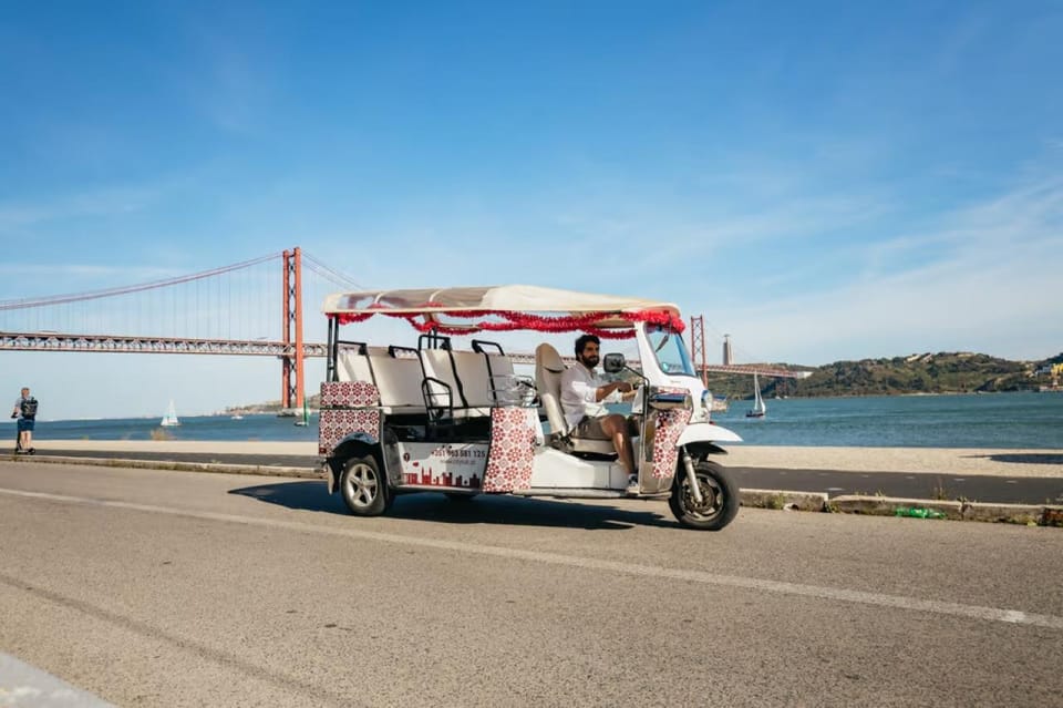 Lisbon: Private Guided Tuk-Tuk Tour with Hotel Pickup - Key things I found most useful