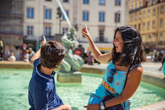 Lisbon PRIVATE TOUR: Highlights & Hidden Gems - Terreiro do Paço (Praça do Comércio): the square that tells a backstory