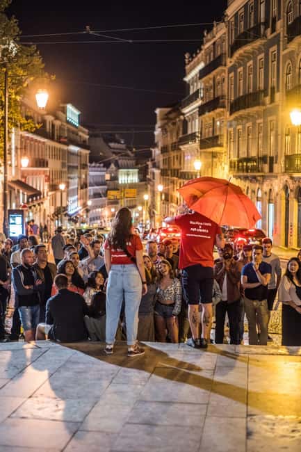 Lisbon: Pub Crawl with Open Bar (Premium Upgrade Available) - Why this Lisbon pub crawl is a smart plan for your first night