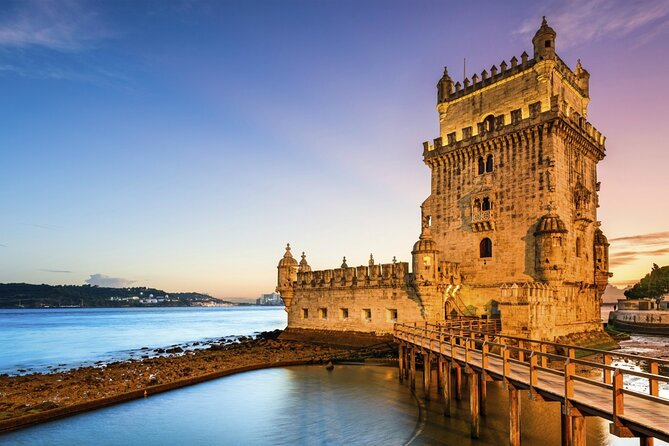 Lisbon: Sunset Catamaran Boat Tour with Music and Drinks - Price and value: is $26 a good deal?