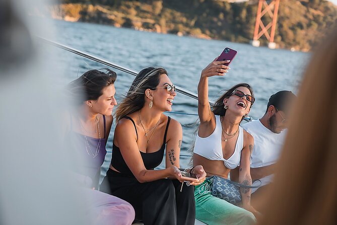 Lisbon: Sunset Catamaran Boat Tour with Music and Drinks - Who this tour suits (and who should look elsewhere)