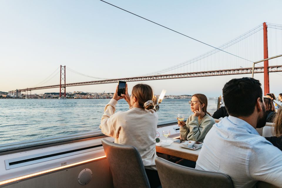 Lisbon: Sunset Cruise with Welcome Drink and Snacks - Tagus Sunset on a Double-Decker: What This 1.5-Hour Cruise Feels Like