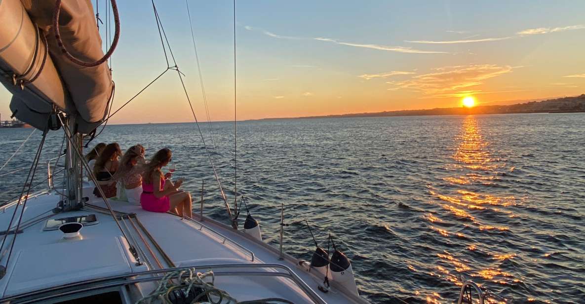 Lisbon: Tagus River Sailboat City Cruise - Your 2-hour route: the real story is the sequence of views
