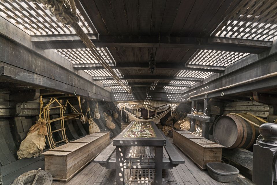 Madeira: Flag Ship Tour aboard Santa Maria de Colombo - A Columbus-Style Sail off Funchal: What Makes This Tour Different